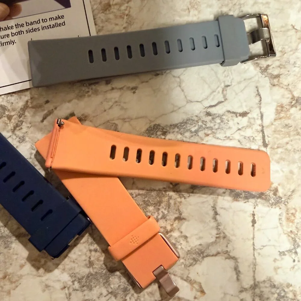 Beautiful Set Of 4 Replacement Smart Watch Bands with pins